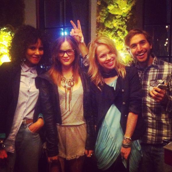 theSTYLEmap's tweet photo. @FreideCo @tayehansberry 
Drinks and app love from LA!! xx http://t.co/R71xpVeU