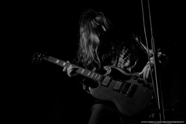crawlband's tweet photo. Pic from our third concert, by our sweet friend @Baguetteness Thx darling! http://t.co/VQWm6FCd