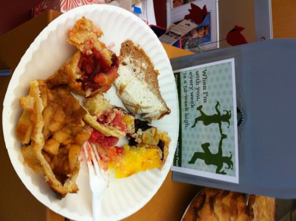 themotleyfool's tweet image. Our copy editors came here to fix typos &amp; bake tasty pies. And they're all out of typos. #FoolHQ #terribleplacetowork