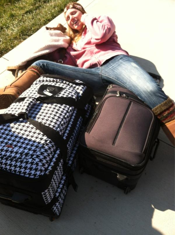 RachelNKayza's tweet image. Welcome to Ohio @KaylaJay_7 #firstonedown