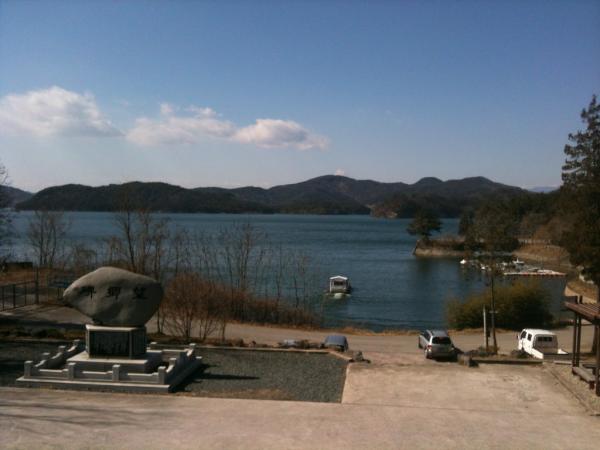campingin's tweet photo. 진양호에 ㄷ착 했네요 배터리 후달달 ㅎㅎ http://t.co/JkK77Uk3