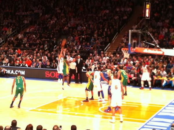 alielizabeths's tweet image. #linning @nyknicks @jlin7