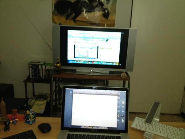 lalcaraz's tweet image. Y con @jhannomx en la pantalla de videoconferencia estamos listos. :-) #CursoHTML5