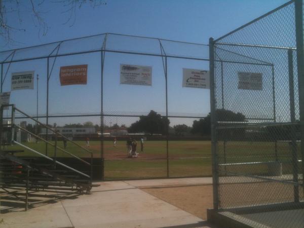chaffeybaseball's tweet photo. chaffey varsity playing a scrimmage game against premier league ball players... beautiful day for baseball... http://t.co/KCJ57JNn