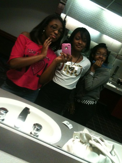 Watch yo fav leo✨'s leaked NSFW photo on TwXstars