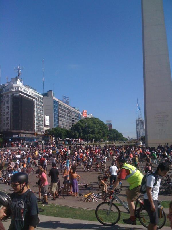 masacaba's tweet photo. #masacritica 05/02/2012 http://t.co/m9QF5JIh
