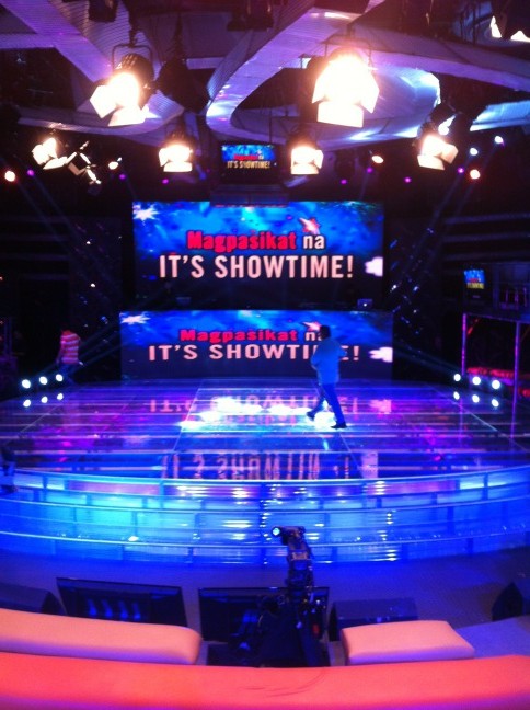 DJ M.O.D. on X: "Our new home Showtime Studio http://t.co/UH6iWhiw" / X