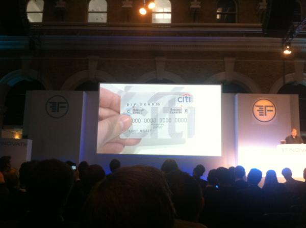 fladset's tweet photo. #dynamics rockin stage ...  with computerized credit card... C&D in the same card? No problem with dyn #finovate http://t.co/533cbHrR