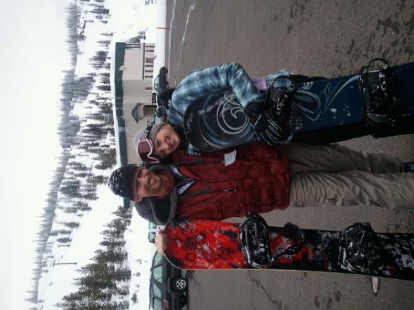 newyorke's tweet photo. First day snow boarding! http://t.co/KZIAgED6