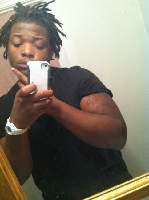 YungElliottMan's tweet photo. Mi mind iz maded up http://t.co/1m6o63Lc