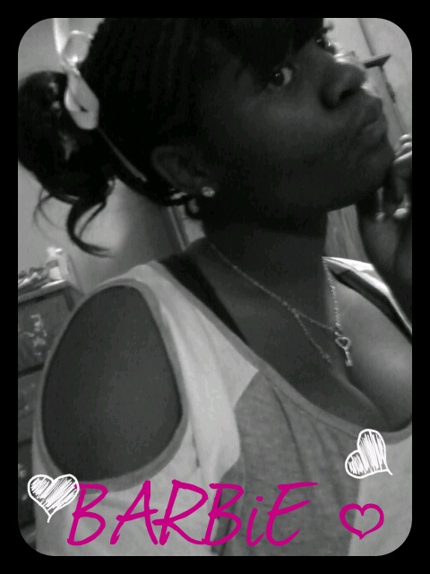 Watch CrudWoman's leaked NSFW photo on TwXstars