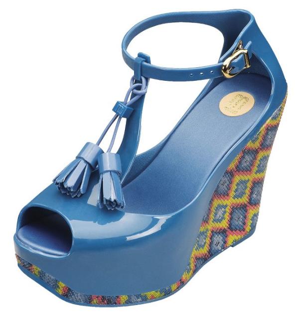 Desigual_SA's tweet photo. This is a gorgeous style! http://t.co/Lmzao75z