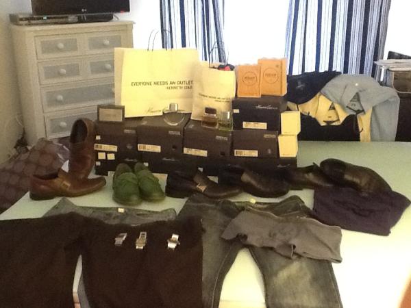 Shawniup's tweet photo. Kenneth Cole is one of my favorite brands, but what have they done for me lately http://t.co/UT4Qlw8l