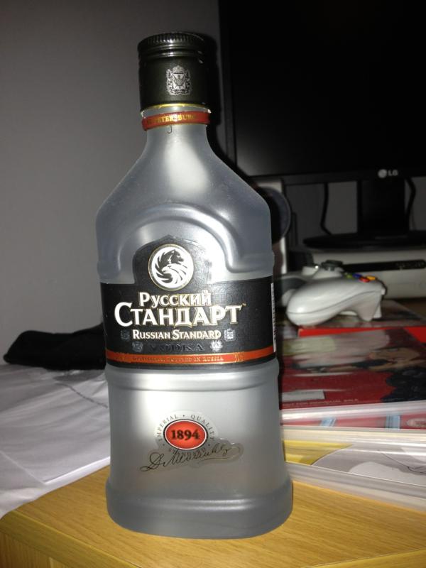 KieronStamp's tweet image. @cee_aych The #underagemess will be falling at the #FirstHurdle. Which will be interesting to see ;) #VodkaPreview