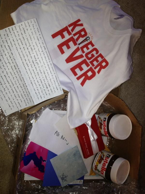 alikrieger's tweet photo. Just received a very thoughtful get well gift in the mail from a group of fans. Made me smile,THANKS! #recoveryupdates http://t.co/TcGX6Noz
