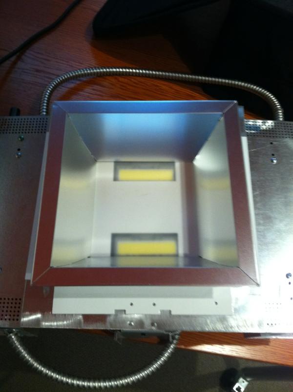 LightsofIndy's tweet photo. PMC 8000 lumen LED downlight!!! http://t.co/HdFj5OfR
