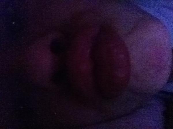 LoveyAutumn's tweet photo. Hello lady's send sex pics with like a toy !!!!! http://t.co/ZUajiIhG