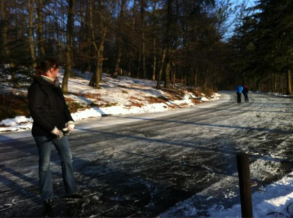 worldservants's tweet image. Een aantal sportieve Servants geeft de medewerkersdag 'n glijdende start:  #MWD12