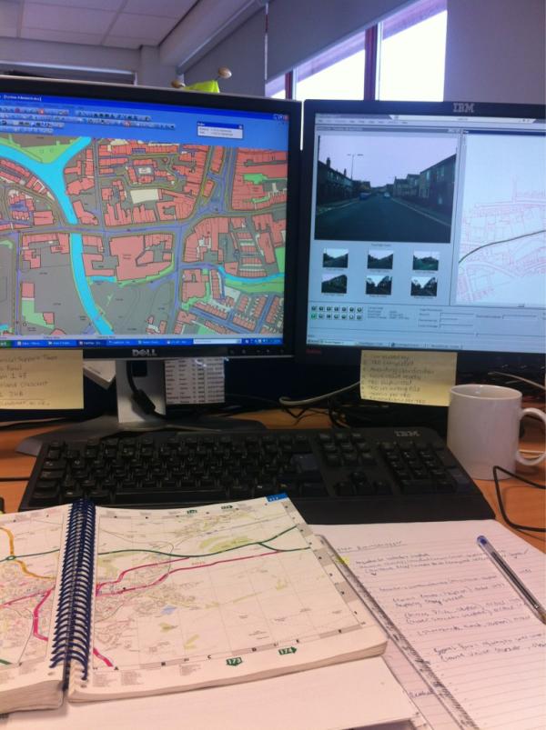 RonWallsley's tweet image. @pauledd20 @cravz Haha so many maps to look at!! #mapsmapsmaps