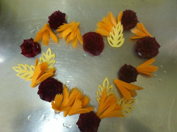 Bahn_Fai's tweet photo. 8 flowers done!!! Now 12 to go :-) http://t.co/ZcBMSj2N