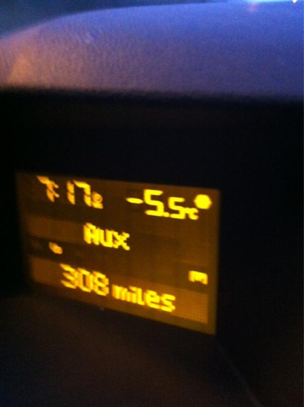 Sneathy81's tweet image. @woody143 cold this morning son! Thought you would like to know #windowwiper