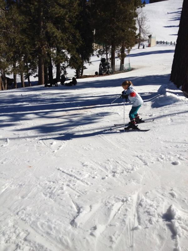 bvanderbyl's tweet photo. Have a great day with Juliana yesterday. I taught her how to ski. She did pretty good for her first time. http://t.co/3ee9GlcP