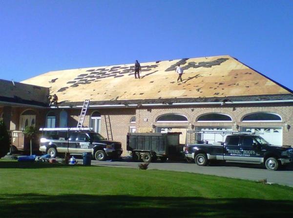 We have just been awarded the Readers Choice Award for best roofing company in Vaughan!