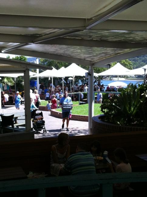 alancocks's tweet photo. Aaah. The Newport Arms on a Sunday afternoon. No place quite like it. http://t.co/CYO6MYfR