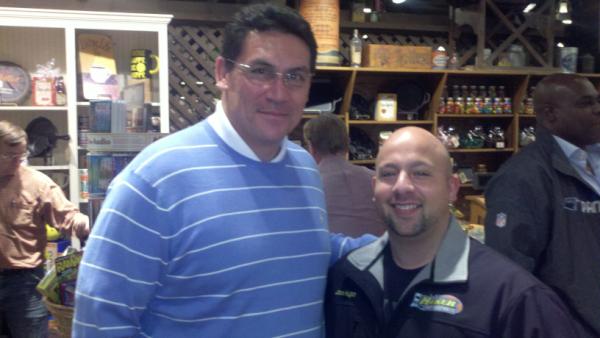 JHugo13's tweet image. Wow! I got to talk with the @Panthers head coach #Ron Rivera at cracker barrel in Burlington! Made my night! #Panthers1