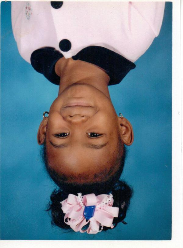 maebeezy_'s tweet image. #ThatOneFollower whose mom use to have em looking smacked! lol