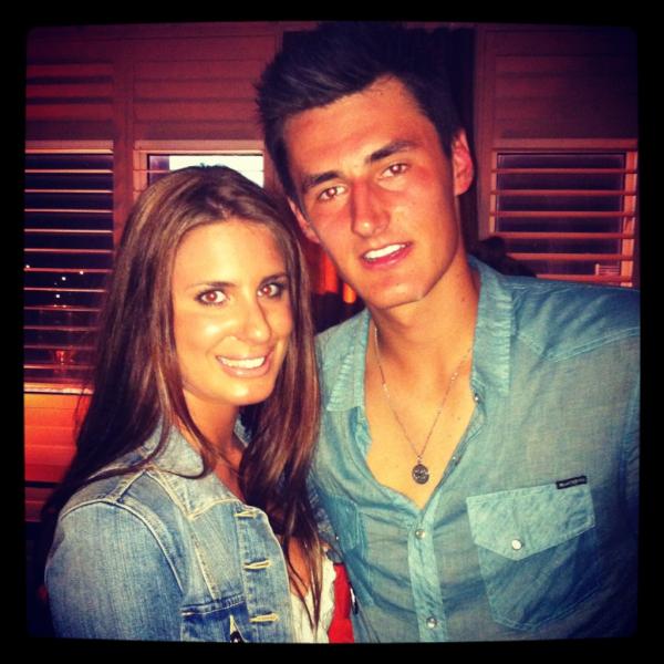DanielleTartagl's tweet photo. @kelsebrowne @EliseHultgren @antgilmore http://t.co/BqMe0GMM