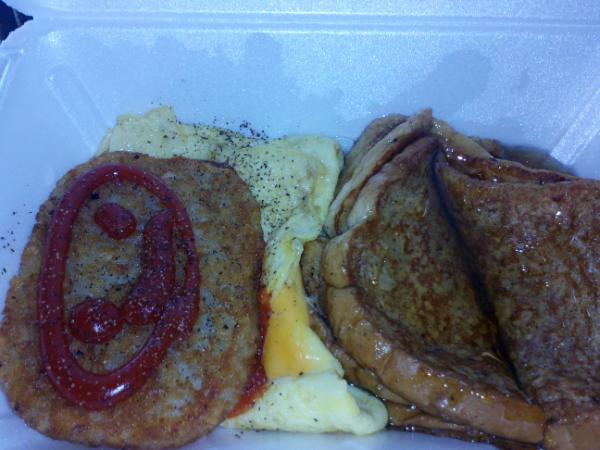 Moerob631's tweet photo. Yummy eat up! http://t.co/o3RNcjN2