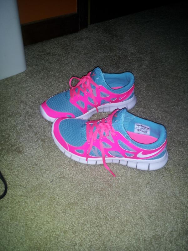 brookjensen_5's tweet photo. The shoes Tyler got me :) http://t.co/9sbl5mZY