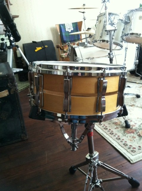 Keithdrummer69's tweet photo. New snare for the arsenal today: Ludwig Coliseum 6 1/2x14, slotted shell http://t.co/47pWaFMt