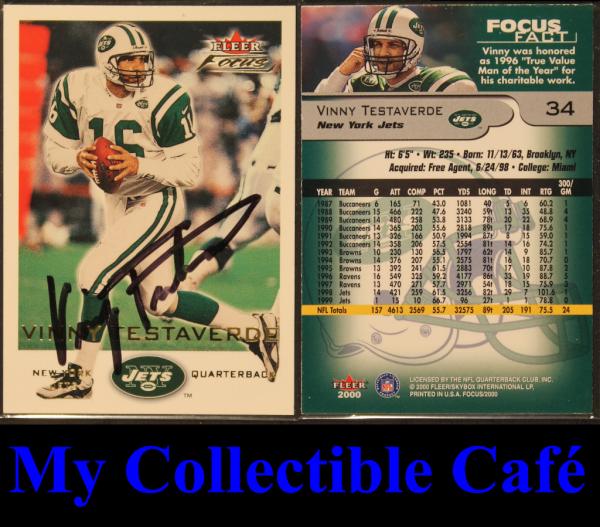 CollectibleCafe's tweet image. #Vinny #Testaverde #New #York #Jets 2000 #Fleer #Focus 34 #Autograph #Football #Card cgi.ebay.com/ws/eBayISAPI.d…