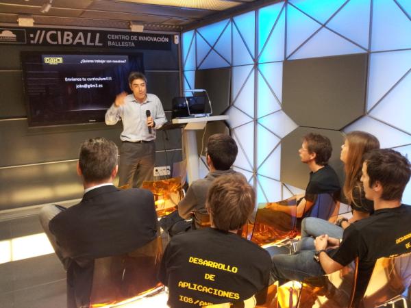 alarranz's tweet image. En #Ciball @lacatedral presentación resultados de cursos #madridonrails de Unity3D, motor en auge de videojuegos