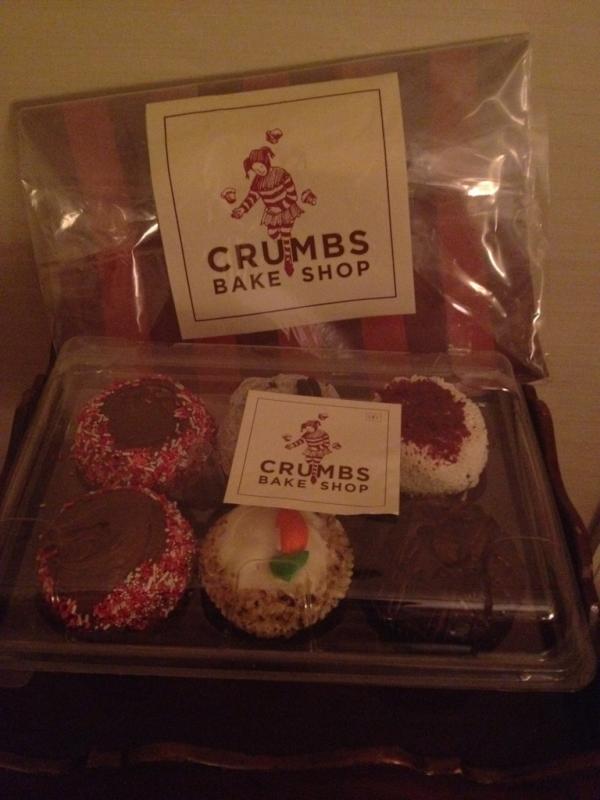 ChristyBWright's tweet image. I'm in NYC, @mattwright24 is in MS &amp; yet somehow I arrived to my hotel room to find this surprise! #hesgood