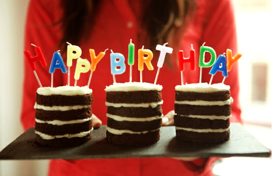 pikiii's tweet photo. @joicerussi Feliz aniversário Jaja! Tudo de melhor pra ti minha linda. saudades gigantes! tais aqui (L) sempre. http://t.co/9LLUsXWC