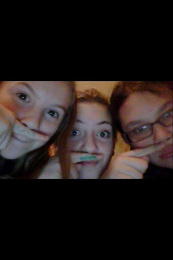 youngsmiles_'s tweet image. #moostache! @EmmyM98 &amp; @rockerchic391