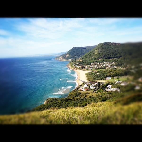 jonnyxf's tweet image. RT @AmbroseLive Riding Sydney, love it  &amp;gt;&amp;gt;&amp;gt;&amp;gt; not a bad view #massiveunderstatement