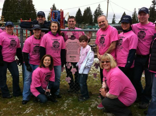 CTVVancouver's tweet photo. Thanks for sharing! “@rcmpjchung: #pinkshirtday the finished fence http://t.co/Pgsxm22E #Coquitlam #psd2012
