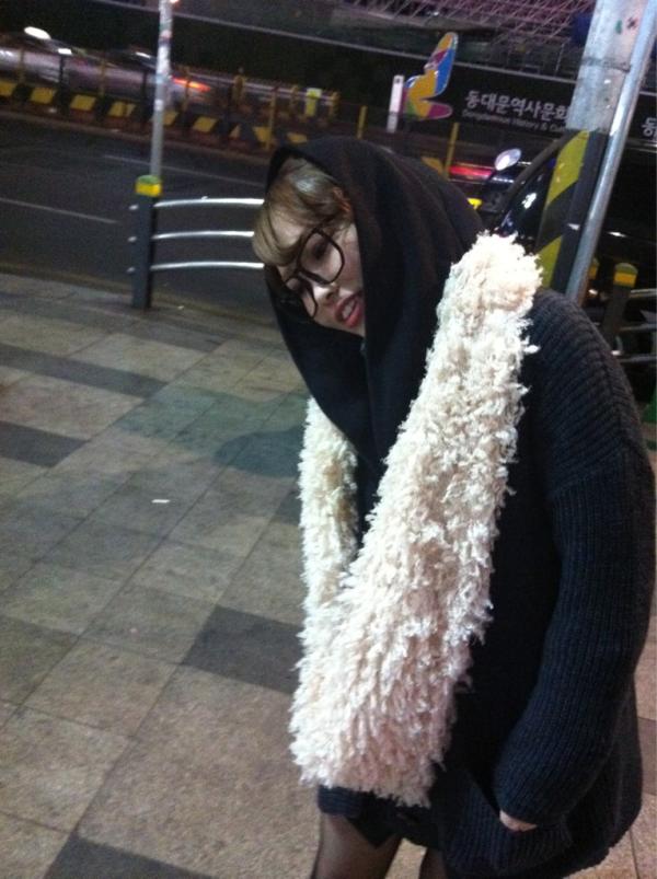 KimSoftbank's tweet photo. 夜の街に繰り出すなう(*^o^*)韓国の夜は眠らない（＾Ｏ＾） http://t.co/DIgsiXTu