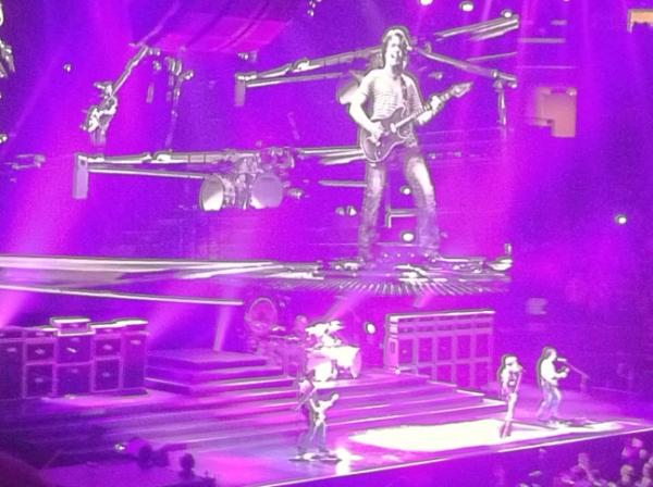 GeneBolan's tweet image. Van halen!!!