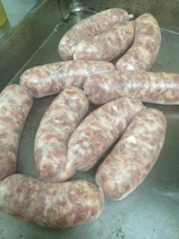 Gaudente_Kobe's tweet photo. 自家製サルシッチャ！ http://t.co/7eof4Xcp