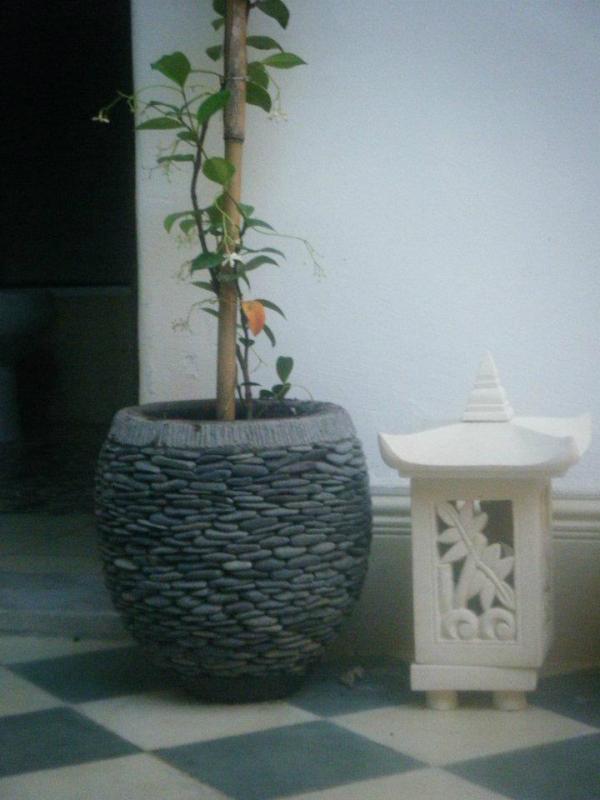 Balipura's tweet photo. Macetas de Bali! http://t.co/t02r9kVD