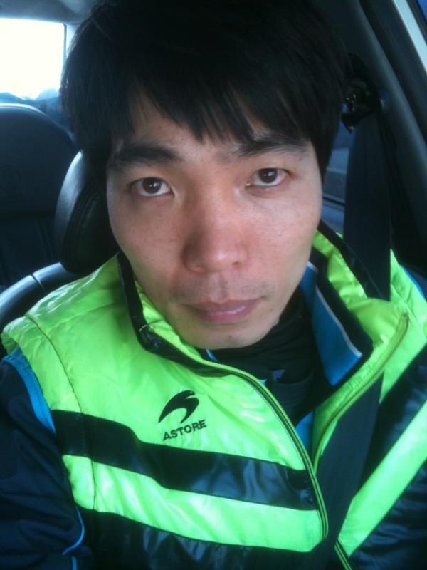 rinozero's tweet photo. 드뎌 머리깍다..^^* ㅋㅋ http://t.co/RysiL6cj