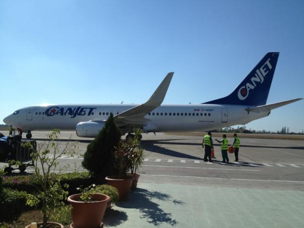 Pat_Schettino's tweet image. C6701 #Canjet Santa Clara Cuba to Toronto Canada. 10:40am