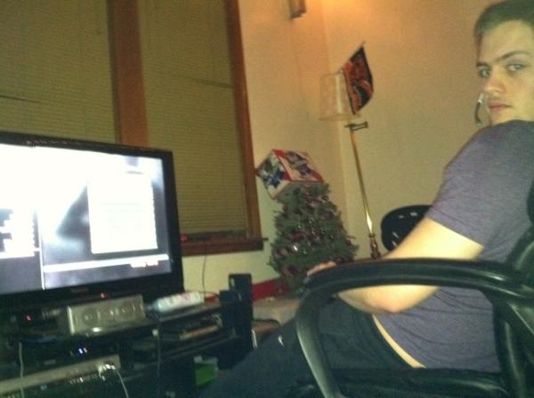 dedfishfil's tweet photo. With @dacrispa , doodie up http://t.co/ZJObbQAz