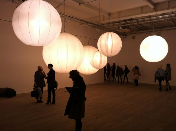 wallpapermag's tweet photo. #fashion Love the light bubbles at @PringleScotland show at Phillips de Pury http://t.co/Lv8fJ0fr