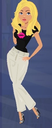utter_w's tweet image. Check out my outfit in TOP GIRL!    goo.gl/9WmRV
